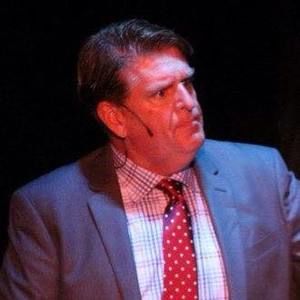 Meet your Posher, Stuart